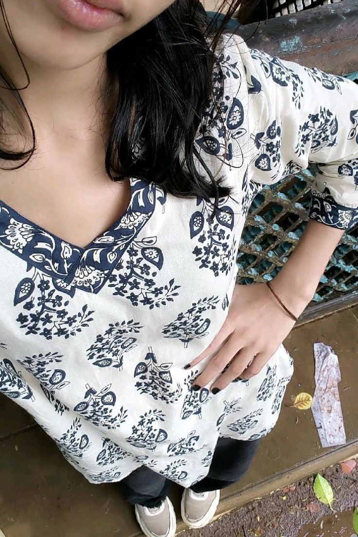 Women Aura collections