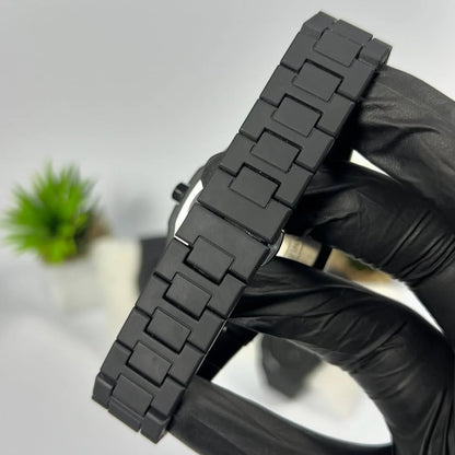 Arabic Dial Polycarbonate Analog Watch